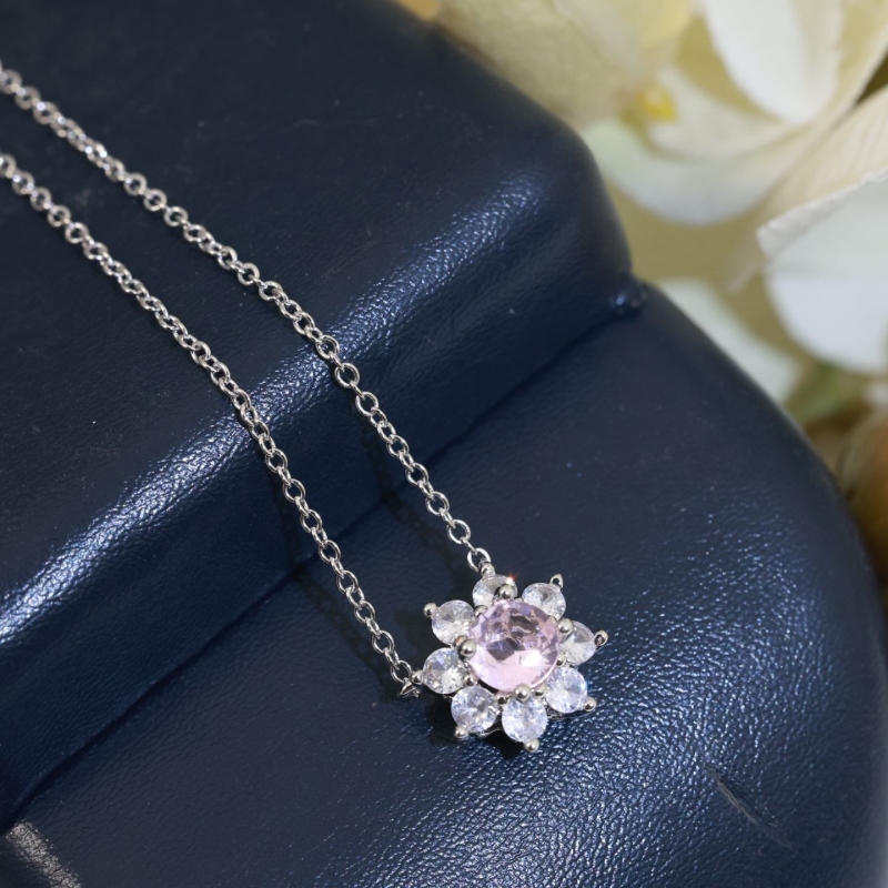 HARRY WINSTON